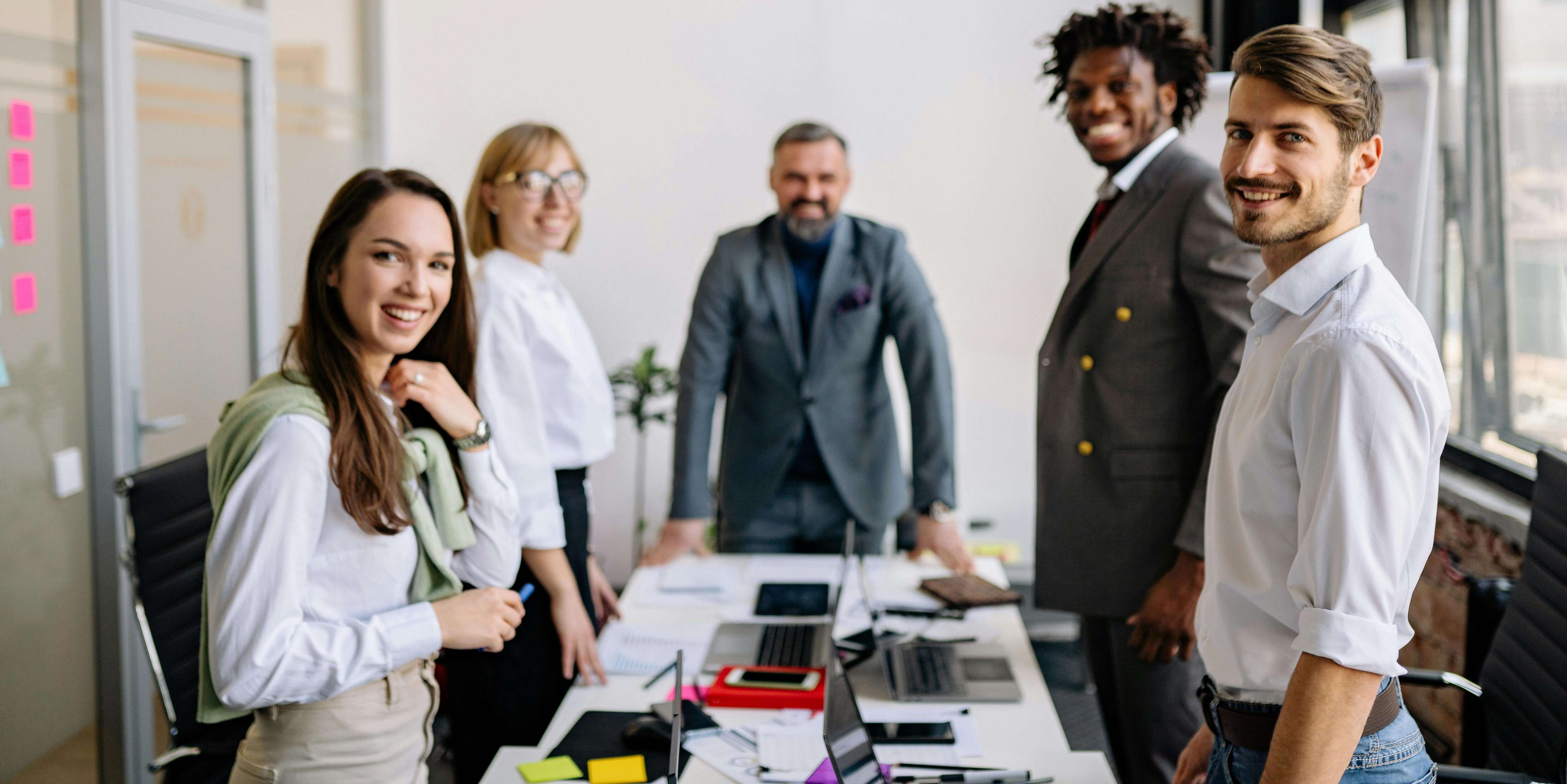 Intellgus employees in office of accounting.